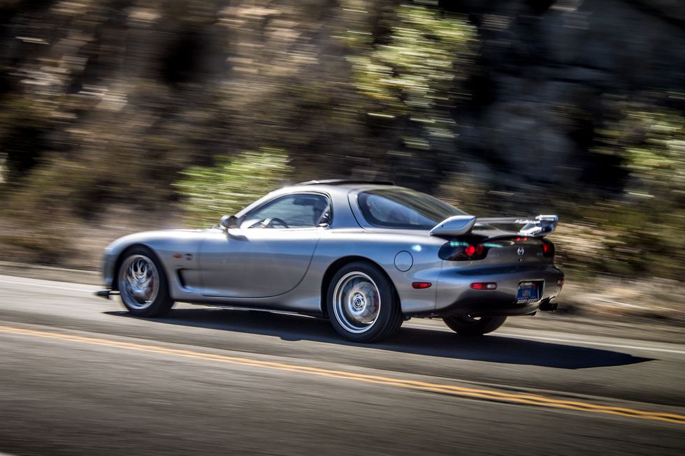 Mazda RX-7 (FD) Mazda RX-7 (FD)