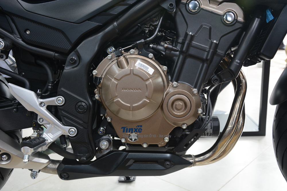 Trái tim của Honda CB500F 2018 chính là khối động cơ 4 kỳ, xi-lanh đôi, DOHC, phun xăng điện tử PGM-FI, làm mát bằng chất lỏng, dung tích 471cc Trái tim của Honda CB500F 2018 chính là khối động cơ 4 kỳ, xi-lanh đôi, DOHC, phun xăng điện tử PGM-FI, làm mát bằng chất lỏng, dung tích 471cc