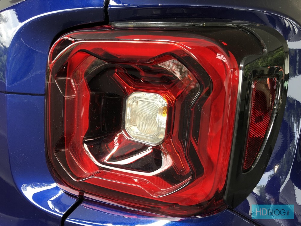 Jeep Renegade 2019 được bổ sung đèn hậu cải tiến