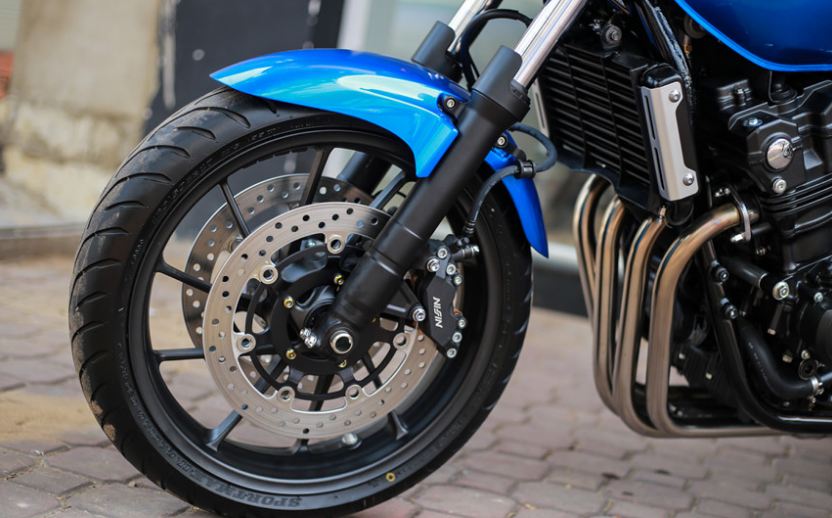 Phuộc ống lồng trên Honda CB400