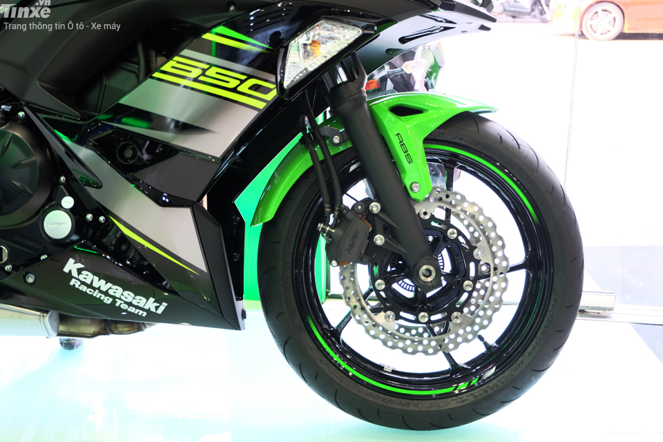 Hệ thống treo trước Kawaska Ninja 650 2018 Hệ thống treo trước Kawaska Ninja 650 2018
