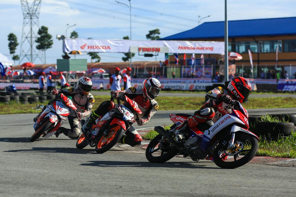 Nội dung đua Honda Wave thị trường