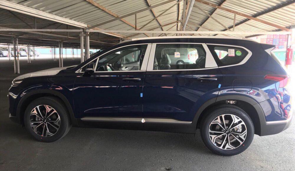 Hyundai Santa Fe 2019 có kích thước lớn hơn trước
