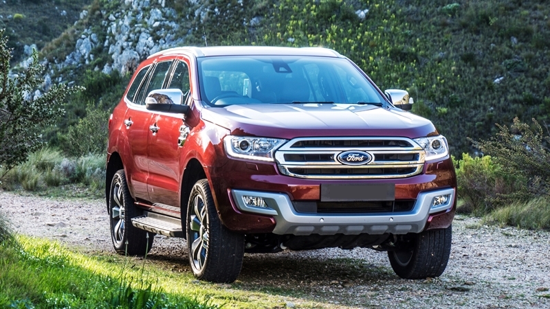 Ford Everest là cái tên mới xuất hiện trong danh sách xe ế tháng 5 với doanh số 38 xe