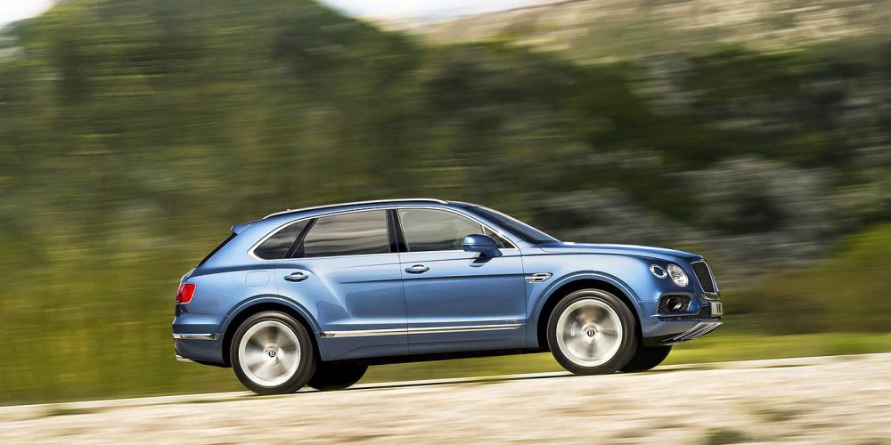 Bentley Bentayga Speed sẽ được trang bị động cơ mạnh hơn bản W12