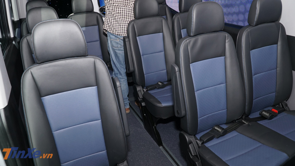 Không gian nội thất Hyundai Solati