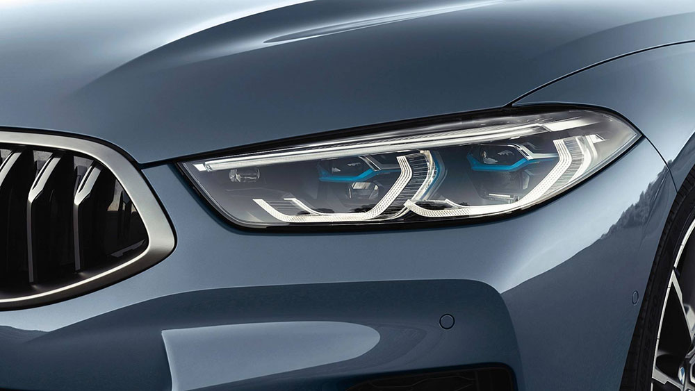 Cận cảnh cụm đèn pha của BMW 8-Series 2019