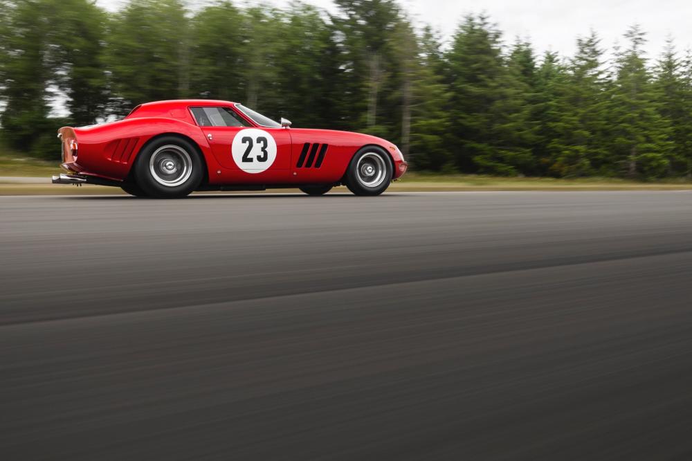 Ferrari 250 GTO này hiện đang thuộc sở hữu của Greg Whitten. Ông mua siêu xe cổ vào năm 2000 và gìn giữ suốt 18 năm qua trước khi chuẩn bị bàn giao cho RM Sotheby’s đem đi đấu giá.
