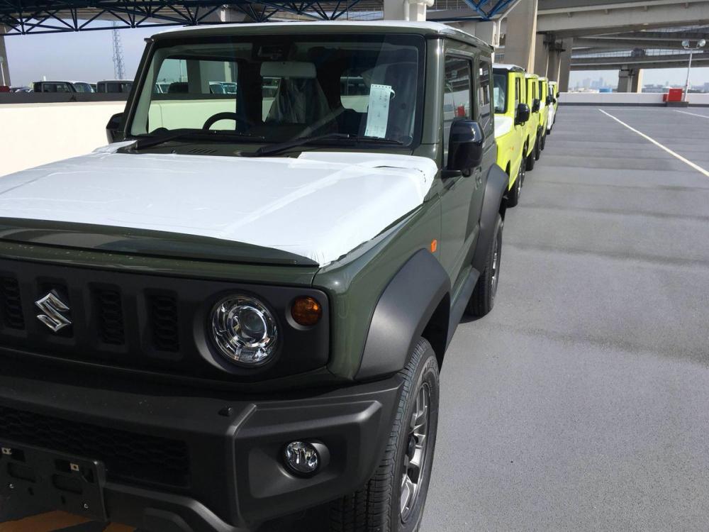 Một chiếc Suzuki Jimny 2019 phiên bản Sierra Một chiếc Suzuki Jimny 2019 phiên bản Sierra