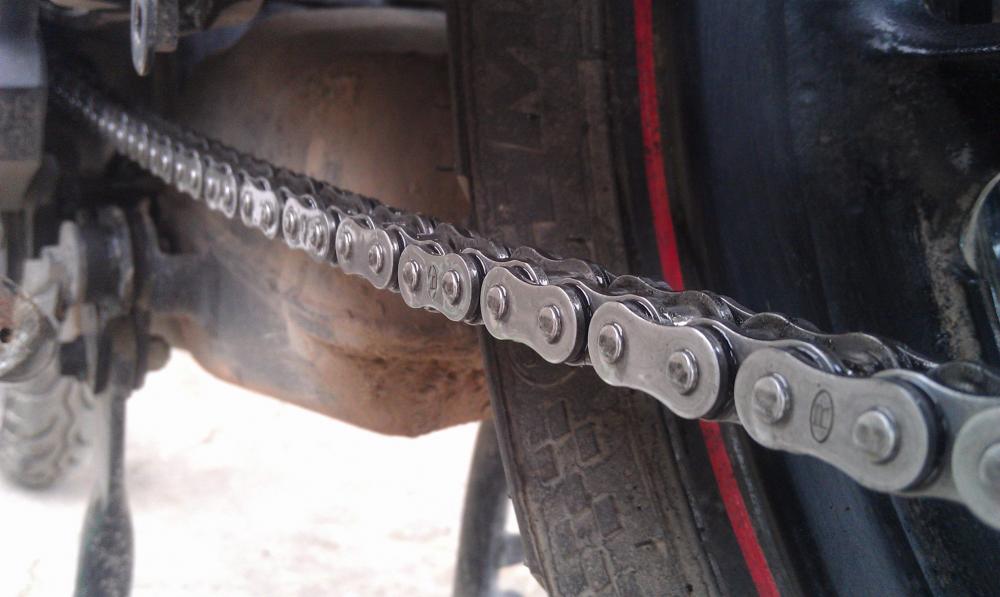 Xích xe sau khi được vệ sinh sạch sẽ như mới