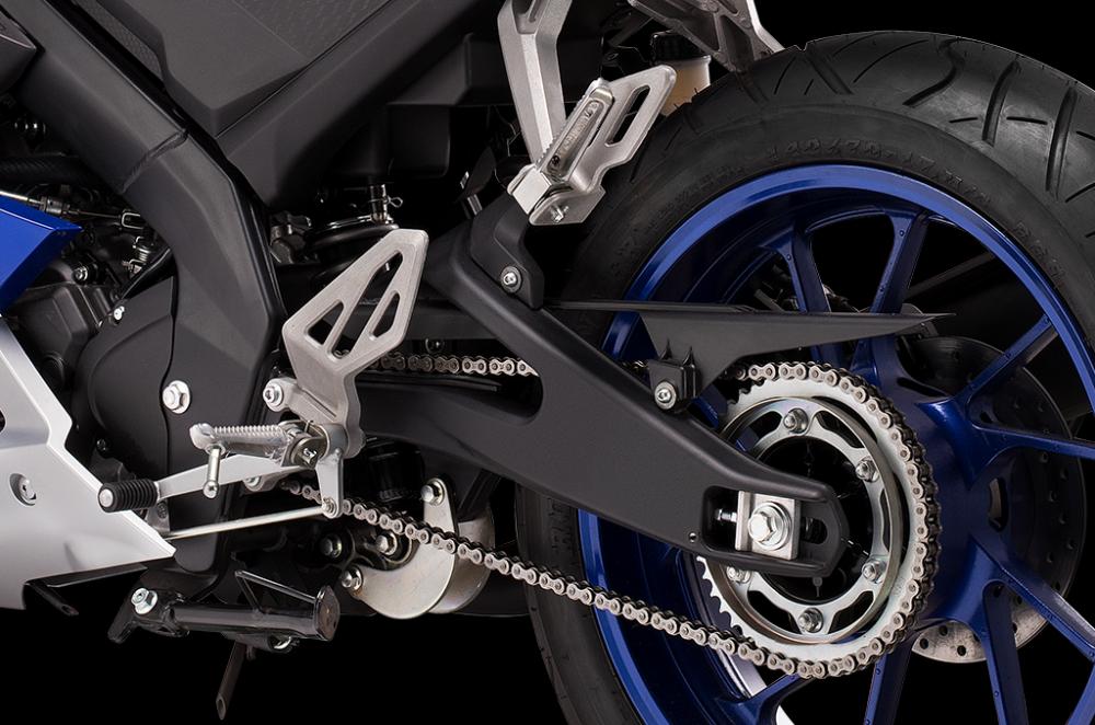 Trang bị Hệ thống treo sau của Yamaha R15