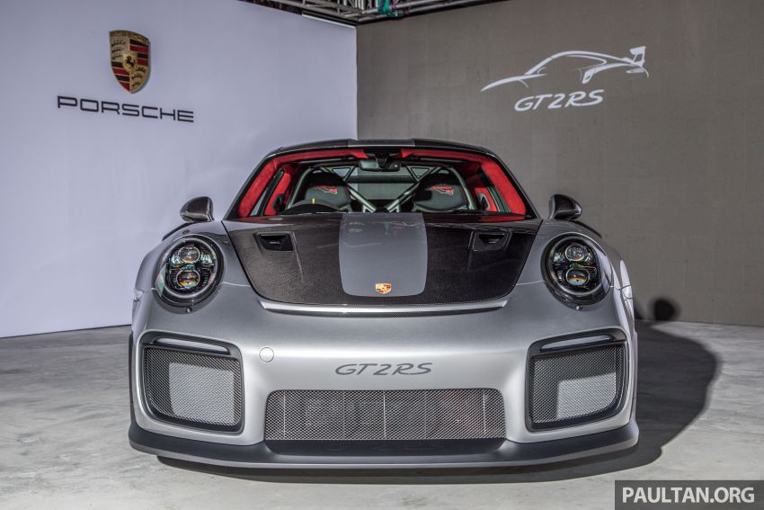 Porsche 911 GT2 RS là phiên bản mạnh nhất của dòng 911 Porsche 911 GT2 RS là phiên bản mạnh nhất của dòng 911