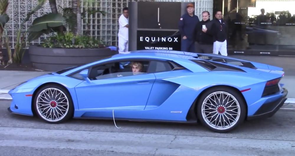 Justin Bieber tậu siêu xe Lamborghini Aventador S thứ hai trị giá hơn 9 tỷ  đồng