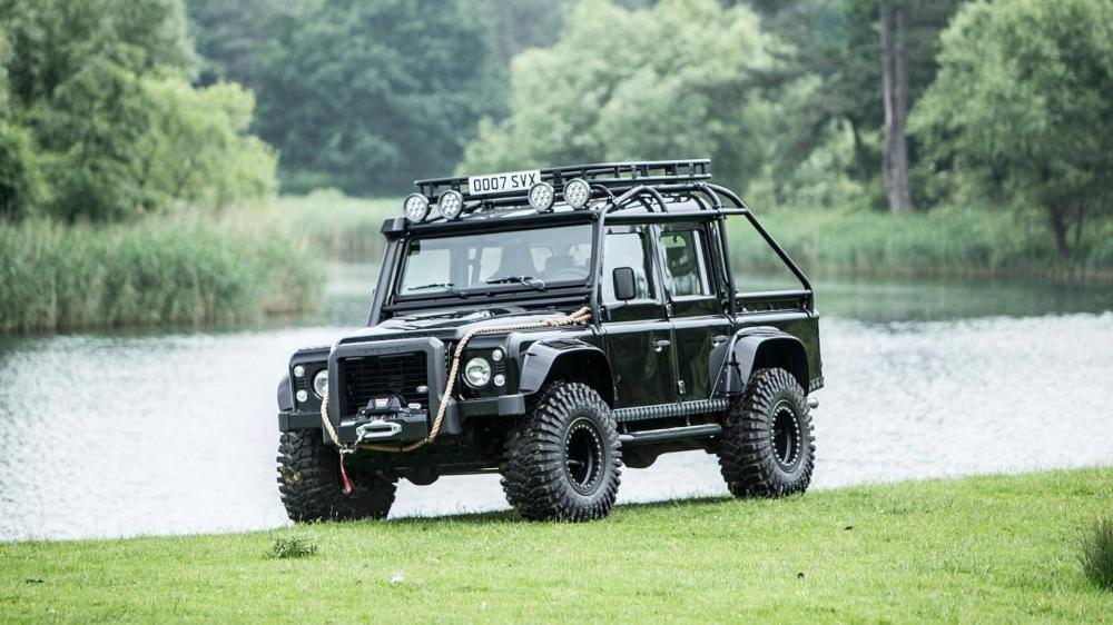 Land Rover Defender SVX 2014