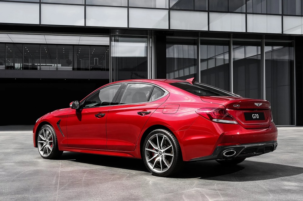 Genesis G70 2019 sở hữu thiết kế ngoại thất khá thể thao