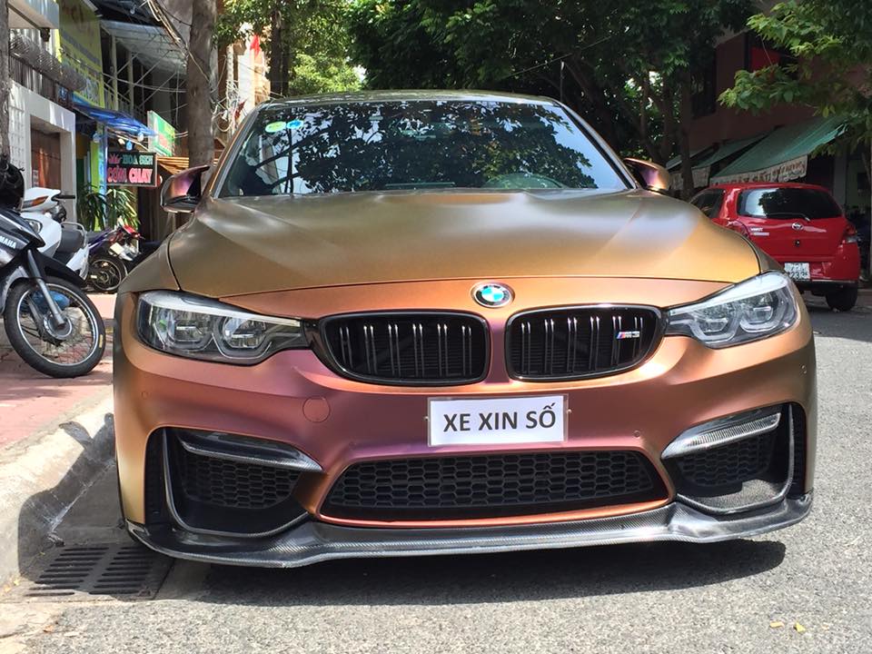 BMW M3 của Cường Đô-la bất ngờ xuất hiện tại Vũng Tàu với ngoại thất tắc kè hoa BMW M3 của Cường Đô-la bất ngờ xuất hiện tại Vũng Tàu với ngoại thất tắc kè hoa