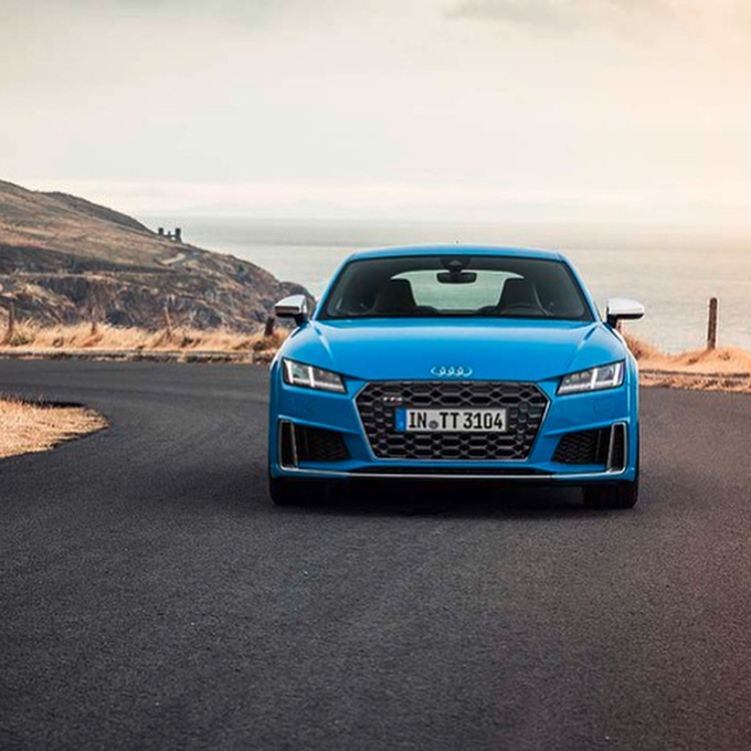 Audi TTS 2019 được bổ sung hốc gió trước cỡ lớn