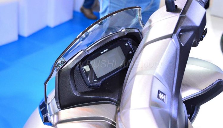 Suzuki Burgman Street 125 là mẫu xe ga đầu tiên của Suzuki được trang bị đồng hồ kỹ thuật số tại Ấn Độ