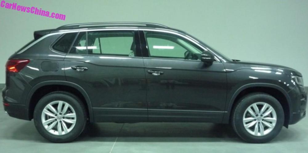Thiết kế sườn xe của Volkswagen Tayron bản thường
