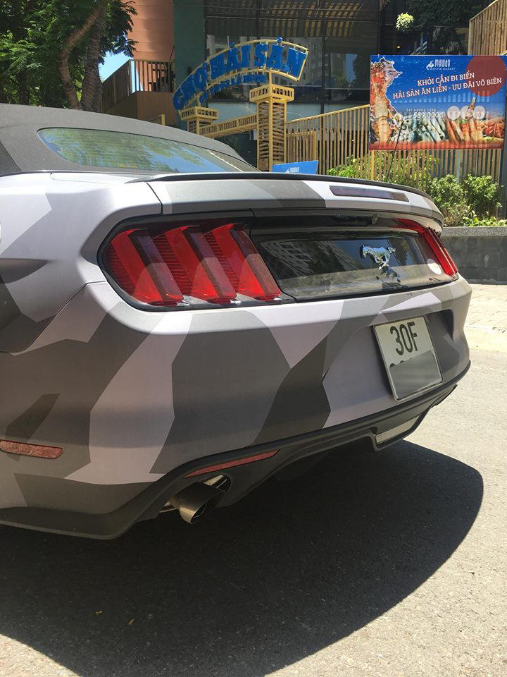 Chi phí thay áo cho bộ áo camo vào khoảng 9 đến 15 triệu Đồng