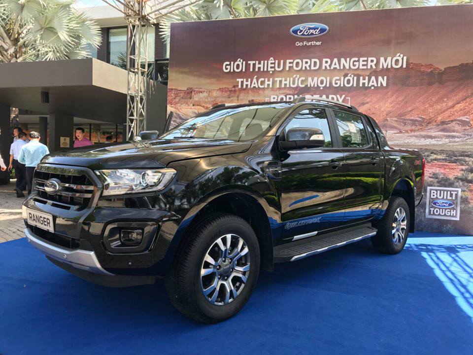 Chi tiết trang bị xe Ford Ranger XLS 2018 tại Việt Nam