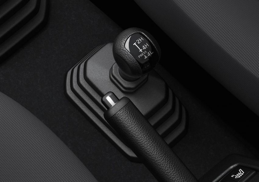 Suzuki Jimny 2019 được trang bị hệ dẫn động 4 bánh bán thời gian