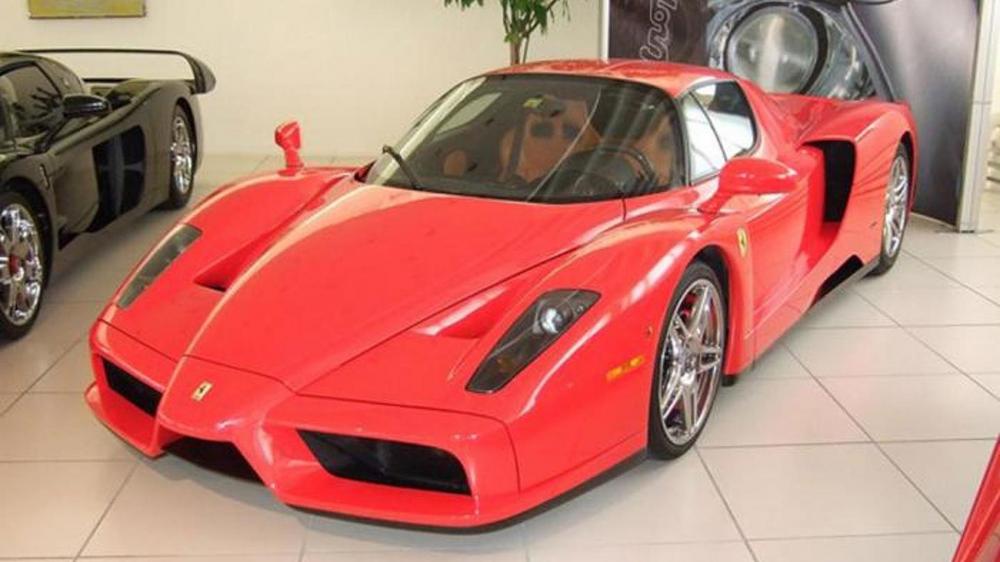 Ferrari Enzo của tay đua Công thức 1 huyền thoại Michael Schumacher được rao bán Ferrari Enzo của tay đua Công thức 1 huyền thoại Michael Schumacher được rao bán