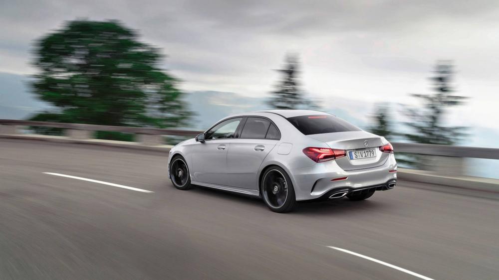 Mercedes-Benz A-Class Sedan 2019 có 2 phiên bản A200 và A180d Mercedes-Benz A-Class Sedan 2019 có 2 phiên bản A200 và A180d
