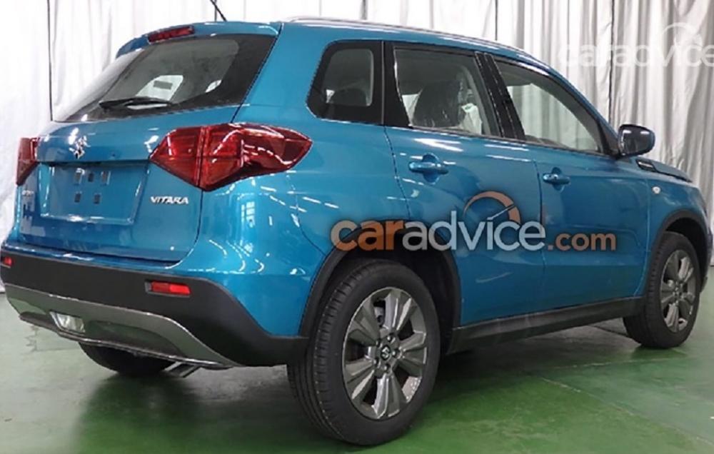 Thiết kế đuôi xe và bên sườn của Suzuki Vitara 2019