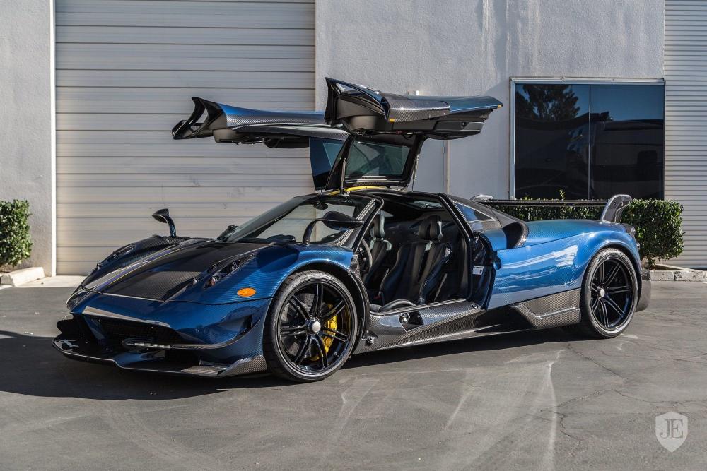 Pagani Huayra BC đã có hàng lướt trên thị trường siêu xe đã qua sử dụng