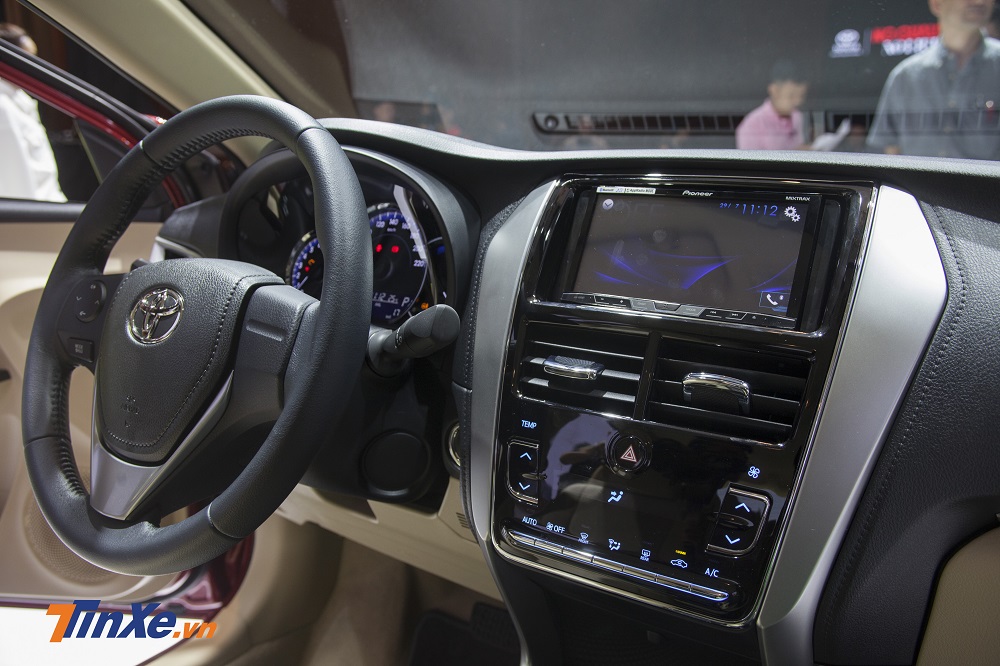 Toyota Vios 2018 chính thức ra mắt, giá lên kệ từ 531 triệu đồng Toyota Vios 2018 chính thức ra mắt, giá lên kệ từ 531 triệu đồng