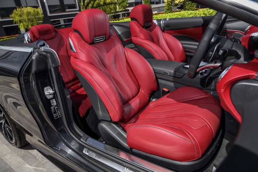 Mercedes-Benz S560 Cabriolet 2019 mới ra mắt Malaysia có nội thất đỏ đun Mercedes-Benz S560 Cabriolet 2019 mới ra mắt Malaysia có nội thất đỏ đun