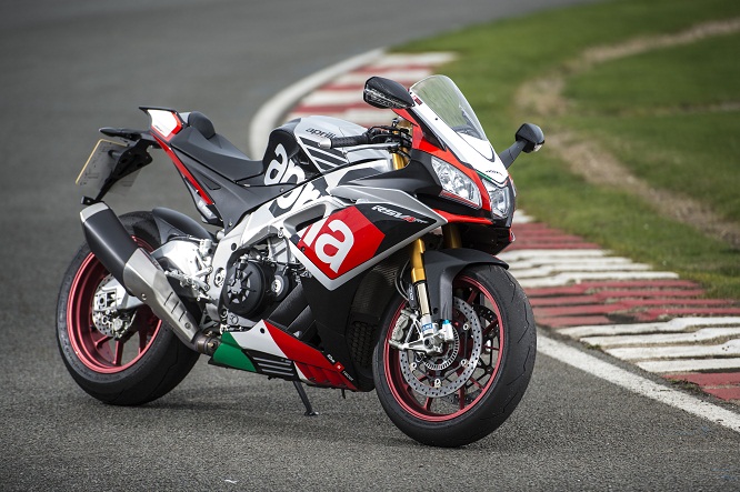 Xe Aprilia RSV4 RF Xe Aprilia RSV4 RF