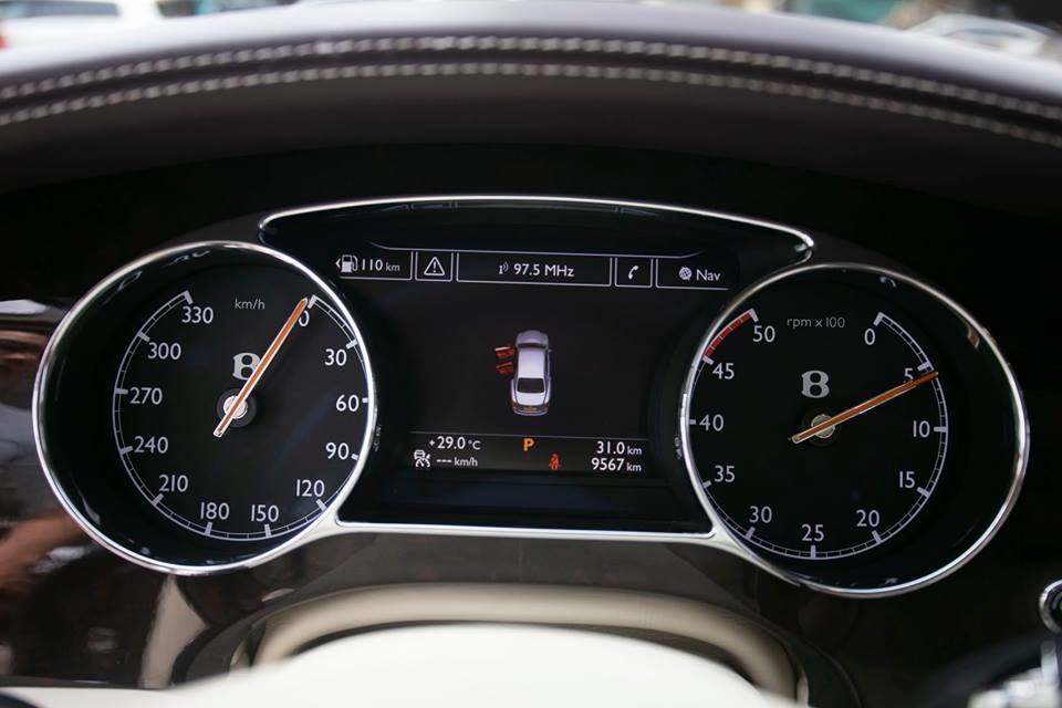 Bentley Mulsanne Birkin cập bến tại Campuchia đã lăn bánh 9.567 km