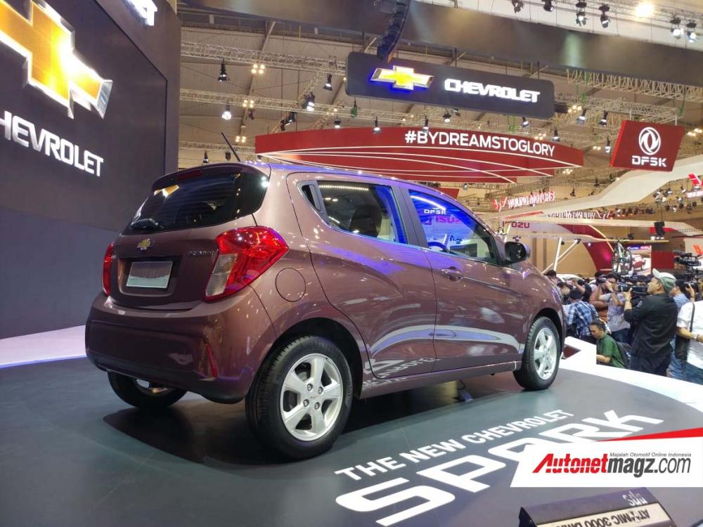 Chevrolet Spark 2019 sơn màu hồng Merry Berry Me