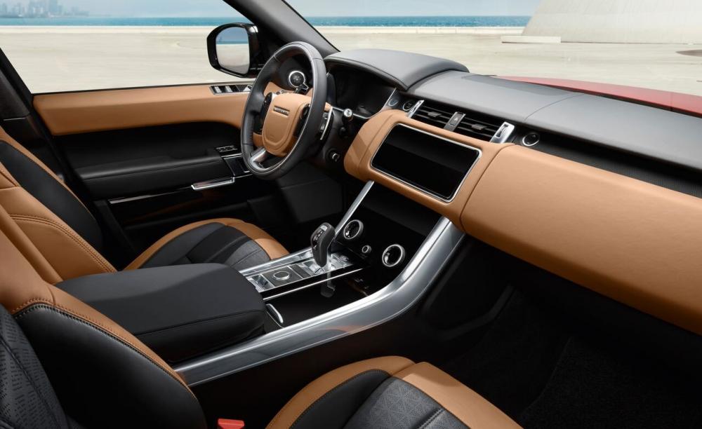 Range Rover Sport P400e với gói Drive Pro Pack được tích hợp thêm hệ thống kiểm soát hành trình thích ứng và công nghệ Stop&Go Range Rover Sport P400e với gói Drive Pro Pack được tích hợp thêm hệ thống kiểm soát hành trình thích ứng và công nghệ Stop&Go