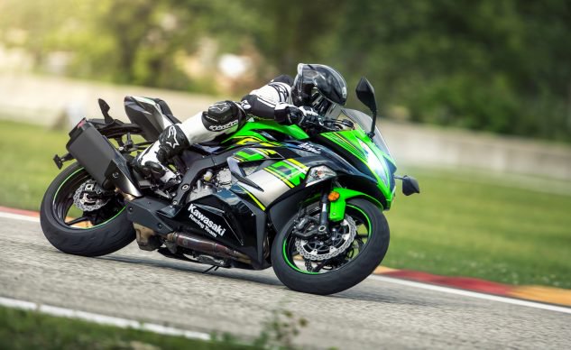 Kawasaki ZX-6R 2019 sẽ trình làng vào tháng 10 tới