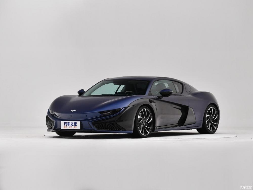 Cận cảnh thiết kế đầu xe của Qiantu K50