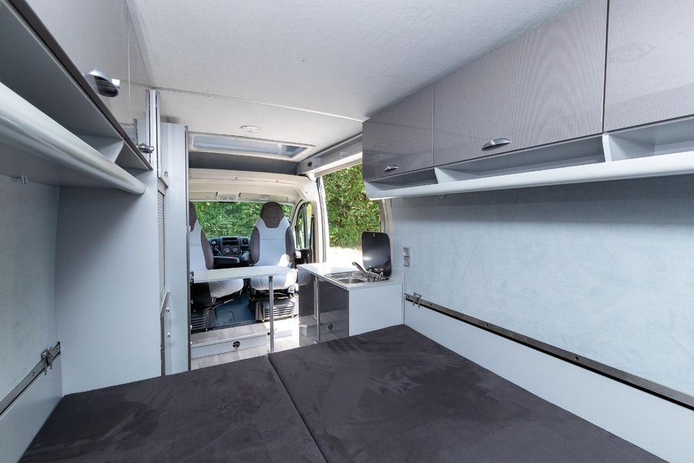 Citroen giới thiệu xe cắm trại Jumper Biker cho dân chơi mô tô