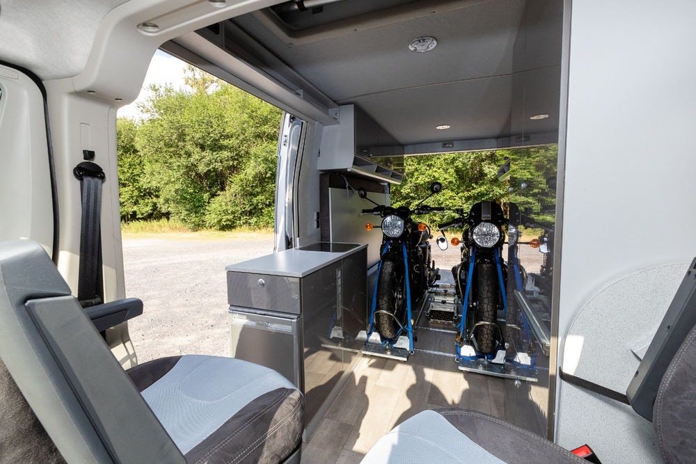 Citroen giới thiệu xe cắm trại Jumper Biker cho dân chơi mô tô