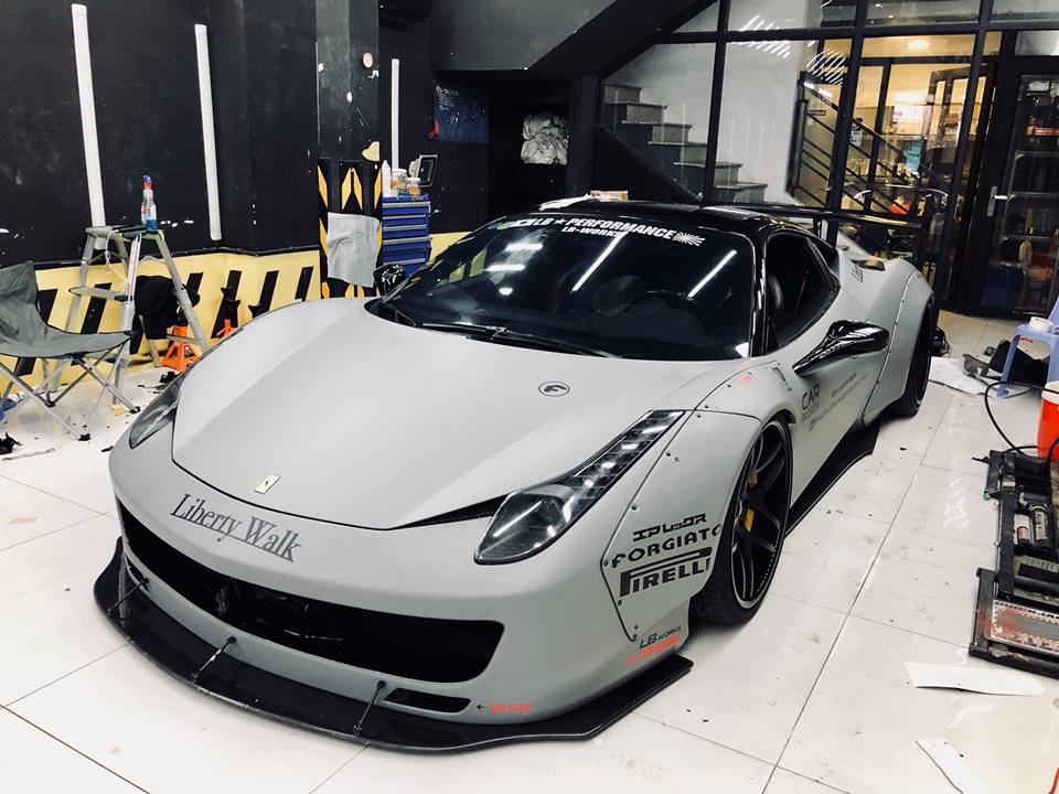 Ferrari 458 Italia độ Liberty Walk độc nhất Việt Nam ra lò vào cuối tháng 6/2017