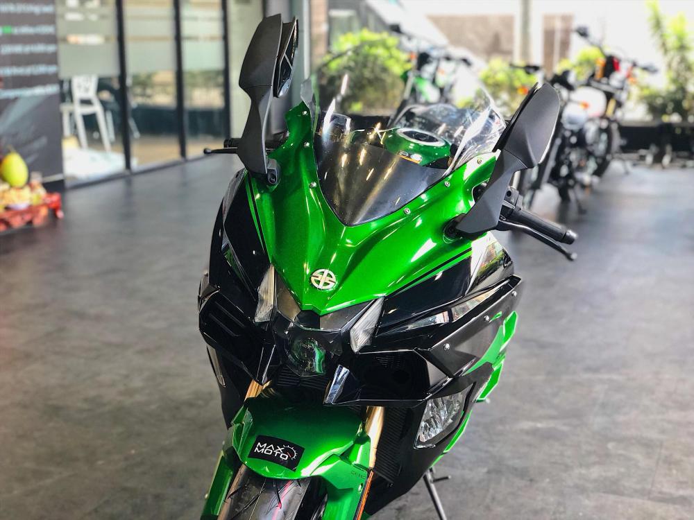 Đầu xe Kawasaki Ninja H2 SX SE Đầu xe Kawasaki Ninja H2 SX SE
