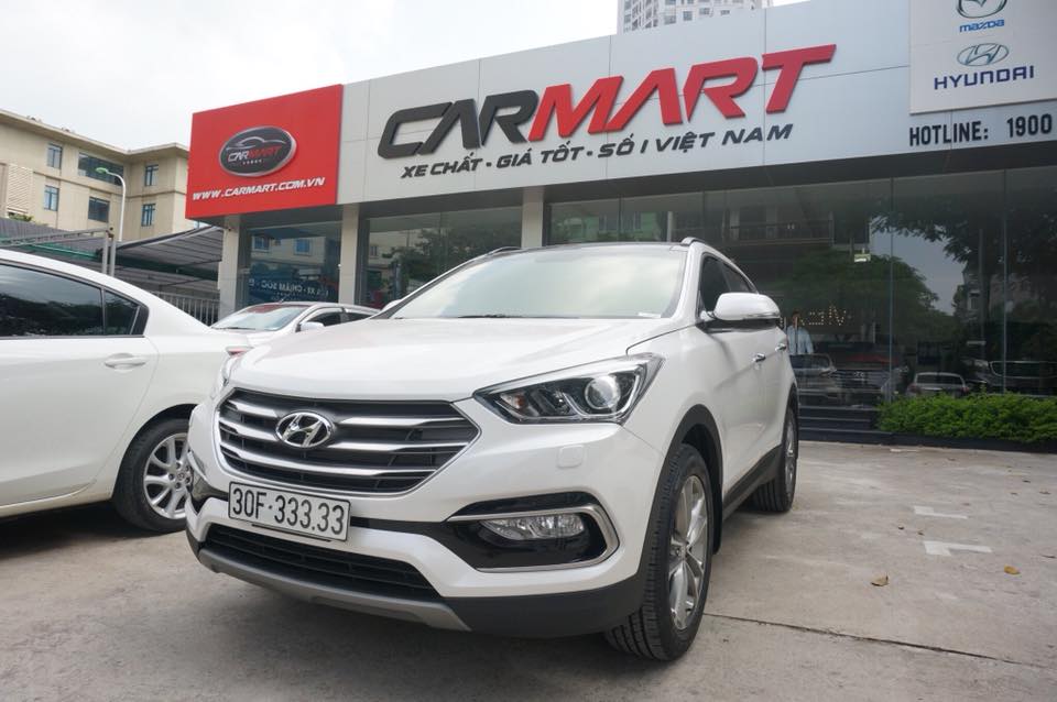 Chiếc xe Hyundai Santa Fe 2018 mang biển số ngũ quý 3 với mức giá khủng đã khiến nhiều người ngỡ ngàng. Chiếc xe Hyundai Santa Fe 2018 mang biển số ngũ quý 3 với mức giá khủng đã khiến nhiều người ngỡ ngàng.