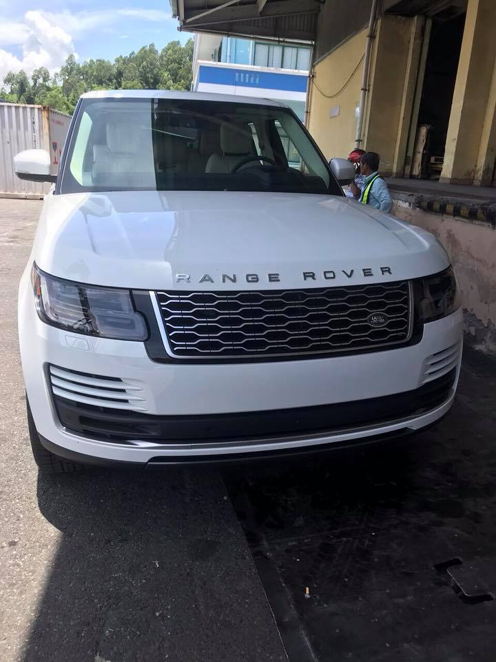Thêm Range Rover đời 2018 cập bến Việt Nam, giá hơn 8 tỷ đồng