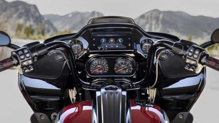 Harley-Davidson CVO trang bị hệ thống giải trí GTS mới nhất Harley-Davidson CVO trang bị hệ thống giải trí GTS mới nhất