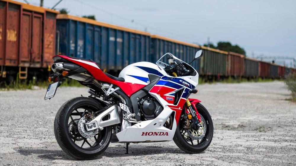 Honda CBR600RR thế hệ hiện tại Honda CBR600RR thế hệ hiện tại