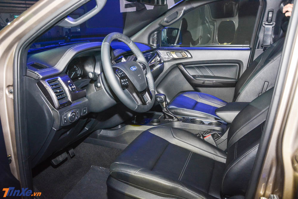 Ford Everest bản nâng cấp 2018 được trang bị đến 7 túi khí