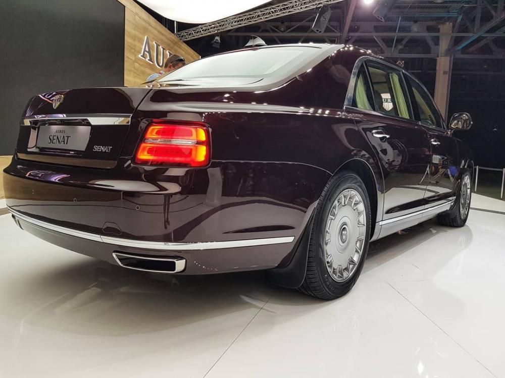 Aurus Senat ngắn hơn Rolls-Royce Phantom