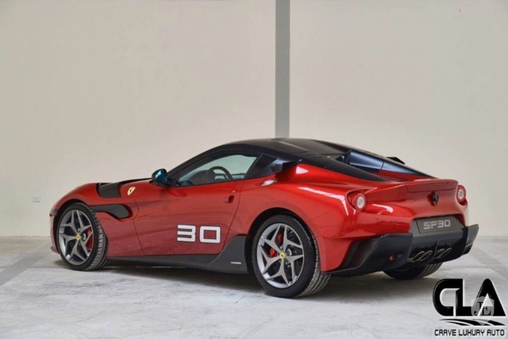 Ferrari SP30 được phát triển dựa trên 599 GTO