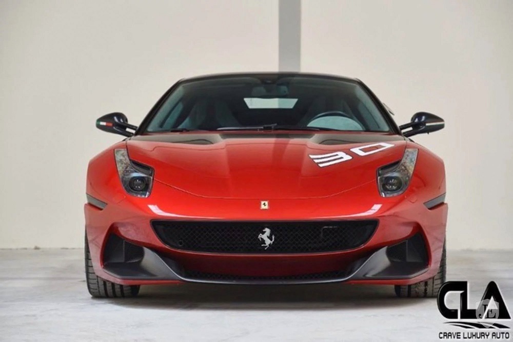 Chiếc siêu xe có một không hai Ferrari SP30 đang được rao bán ở Mỹ